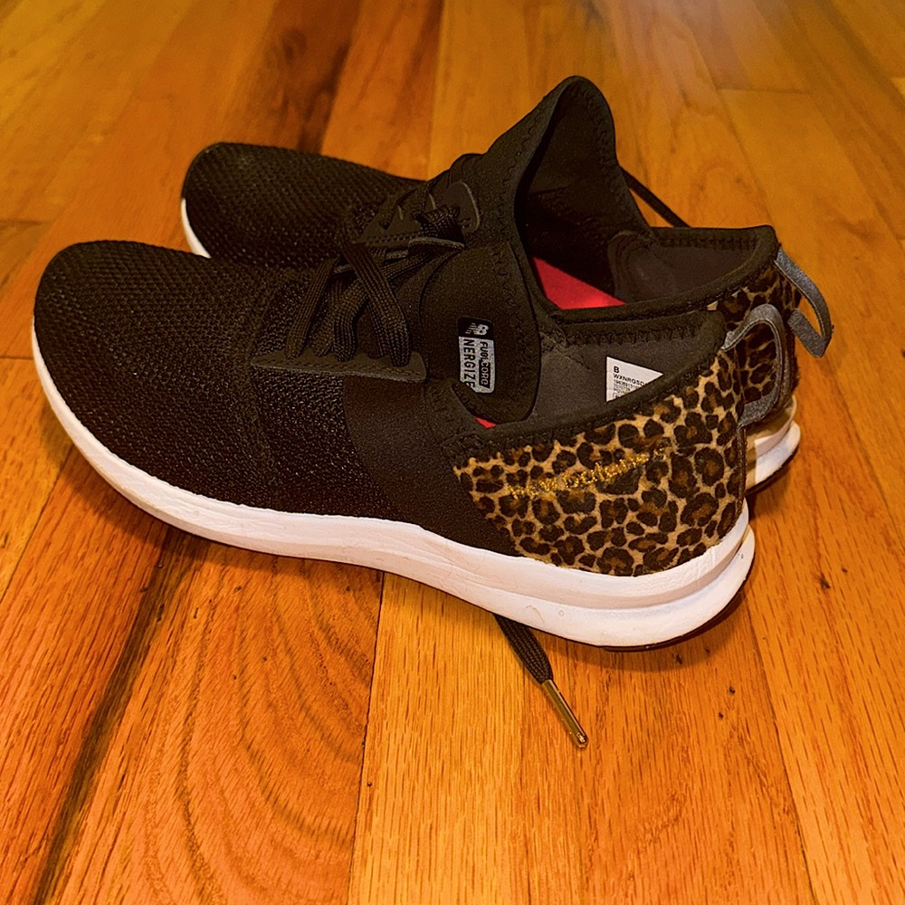 New Balance Tennis Shoes